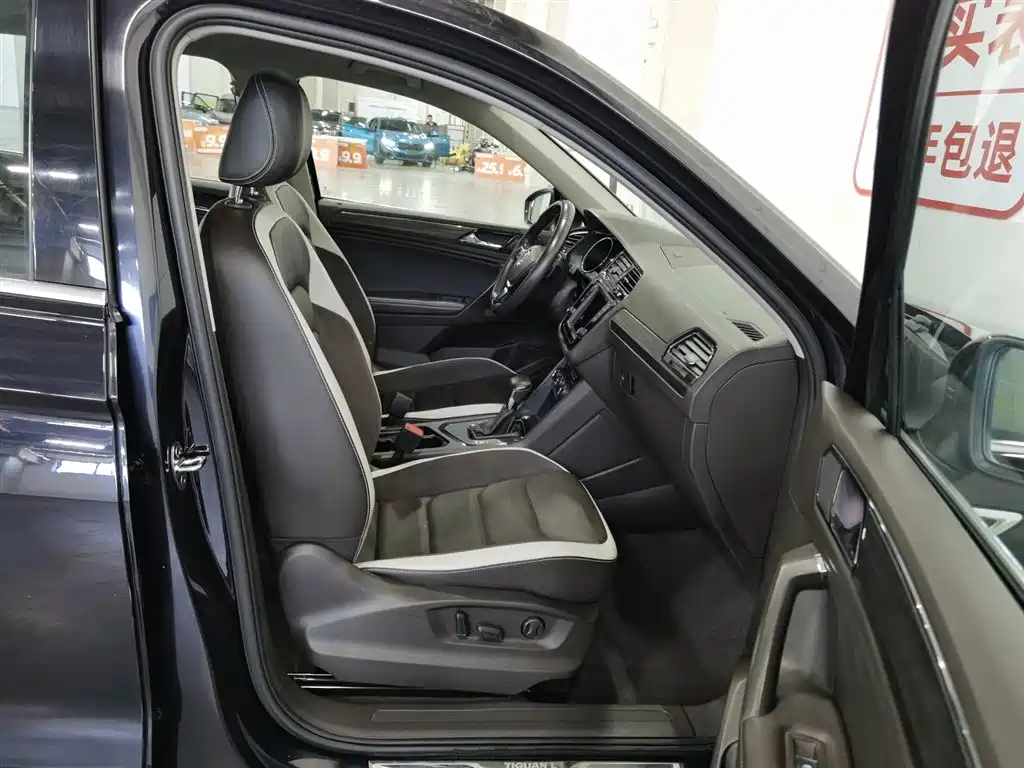Volkswagen Tiguan L 2017 — фото 23
