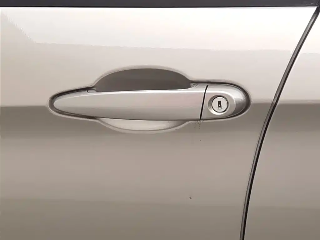 BMW X1 2012 — фото 18