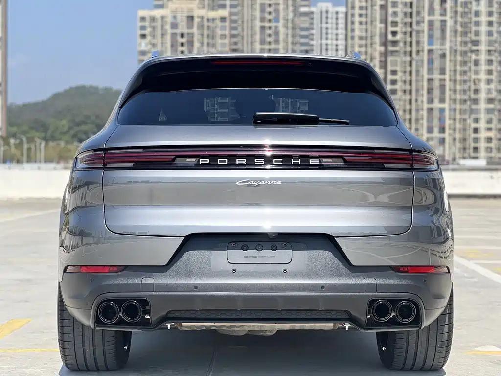Porsche Cayenne 2024 — фото 11