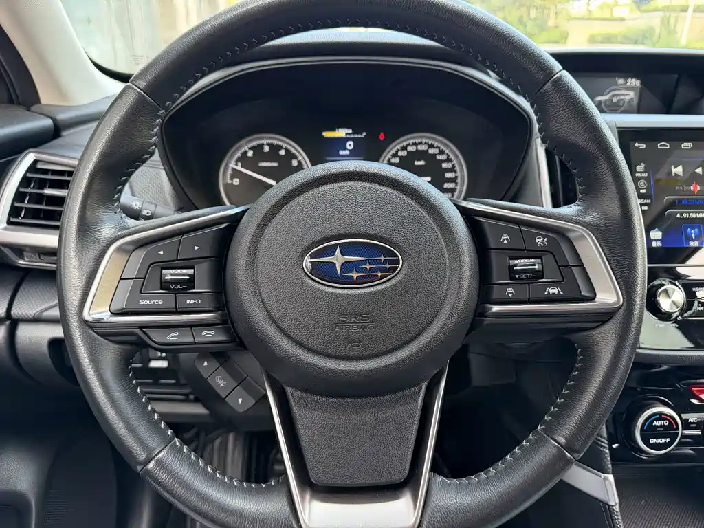 Subaru Forester 2020 — фото 8