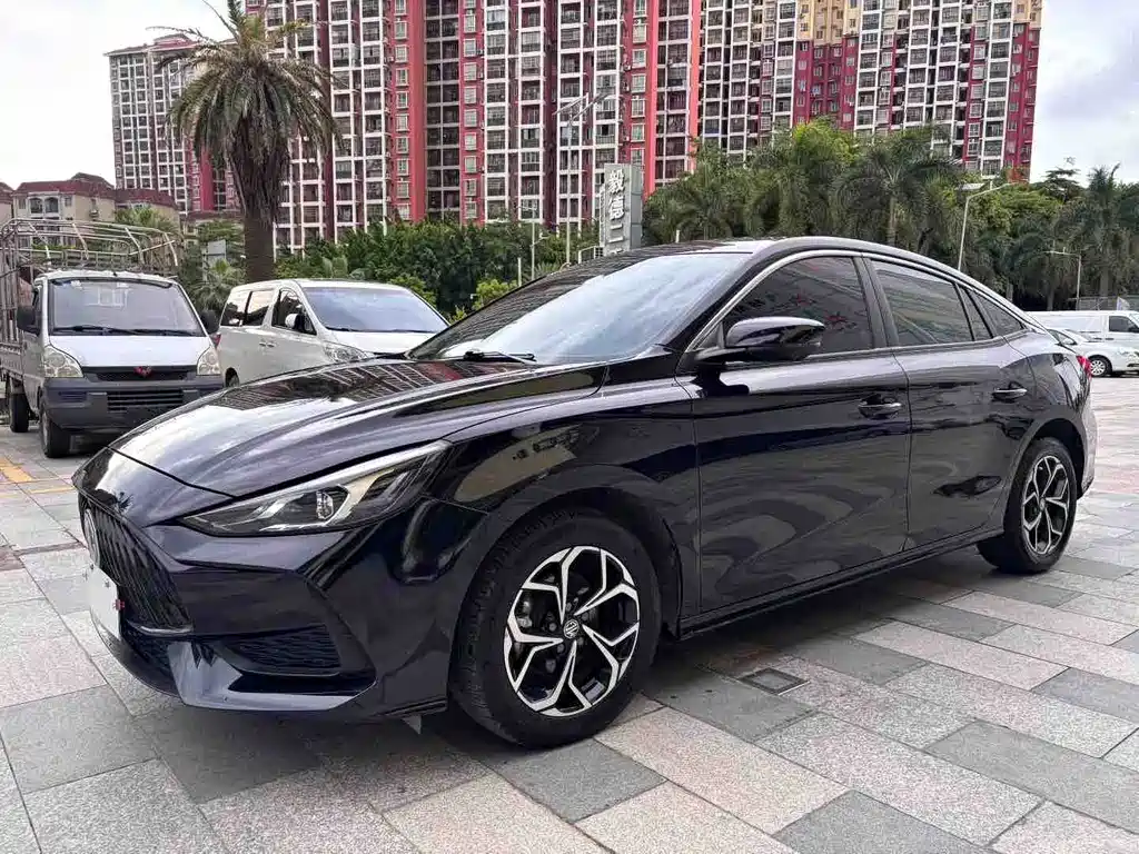 MG MG5 2021