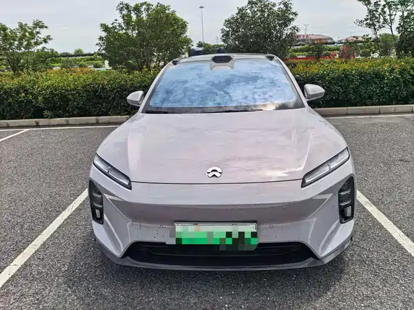 NIO ET5 2025