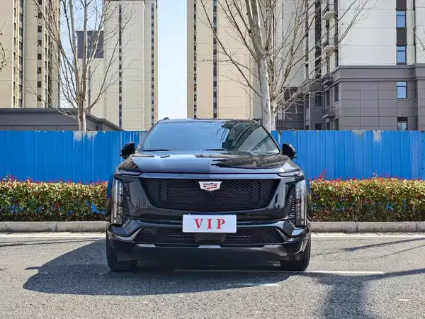 Cadillac XT5 2025