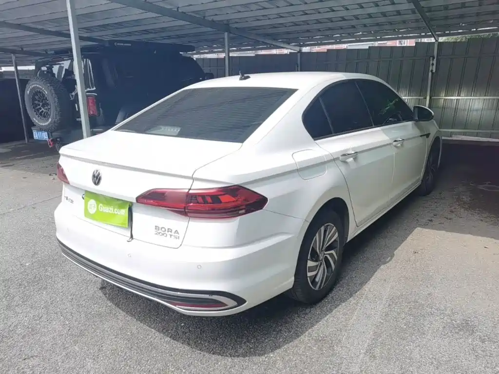 Volkswagen Bora 2023