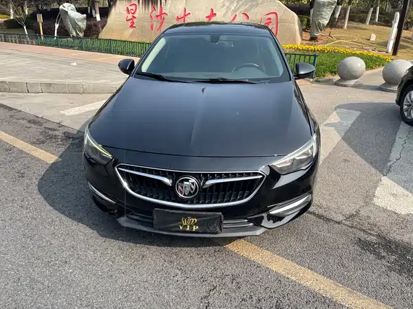 Buick Regal 2019
