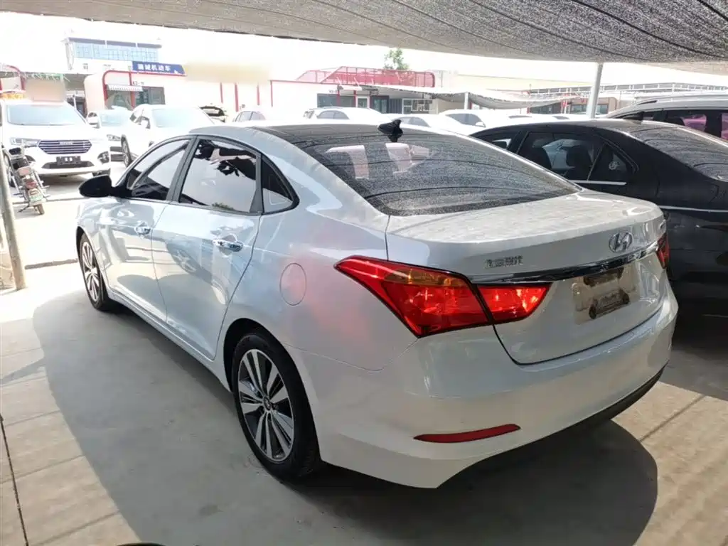 Hyundai Mistra 2016 — фото 5