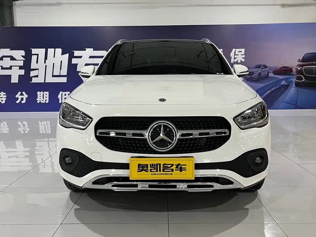 Mercedes-Benz GLA 2021