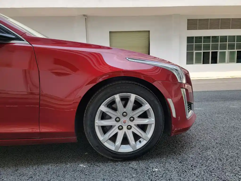 Cadillac CTS 2016 — фото 13