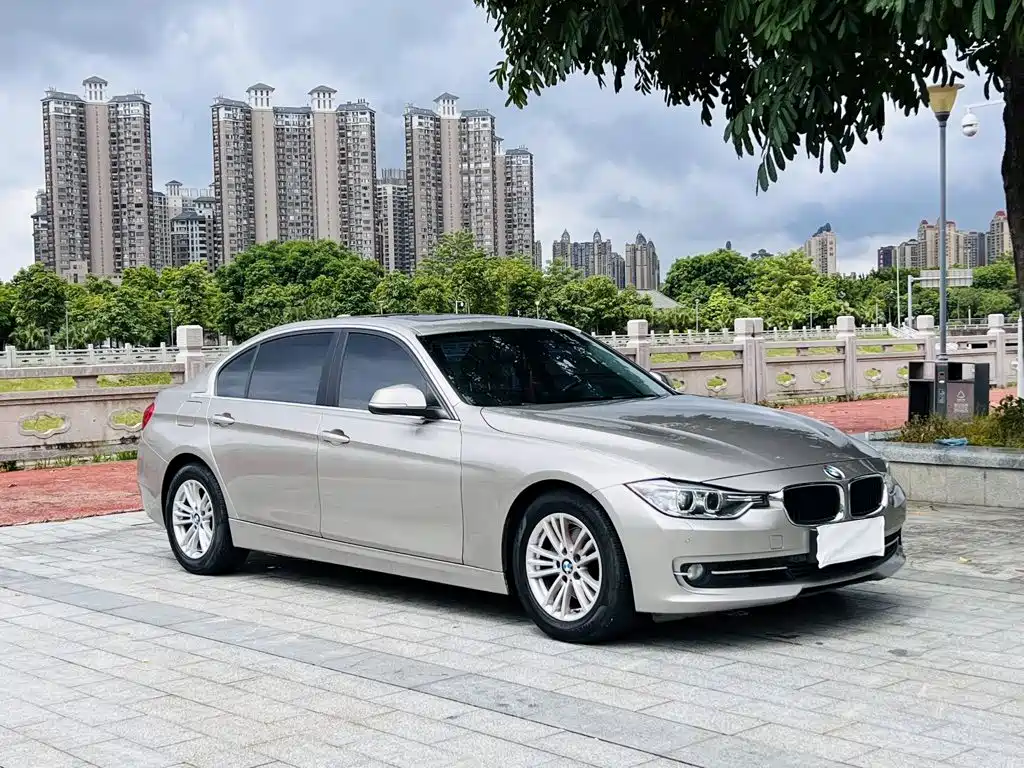 BMW 3 Series 2015