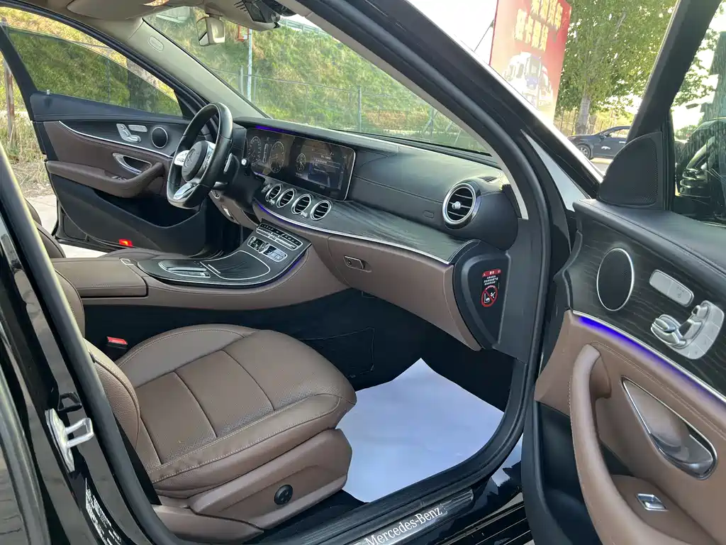 Mercedes-Benz E-Class 2019 — фото 6