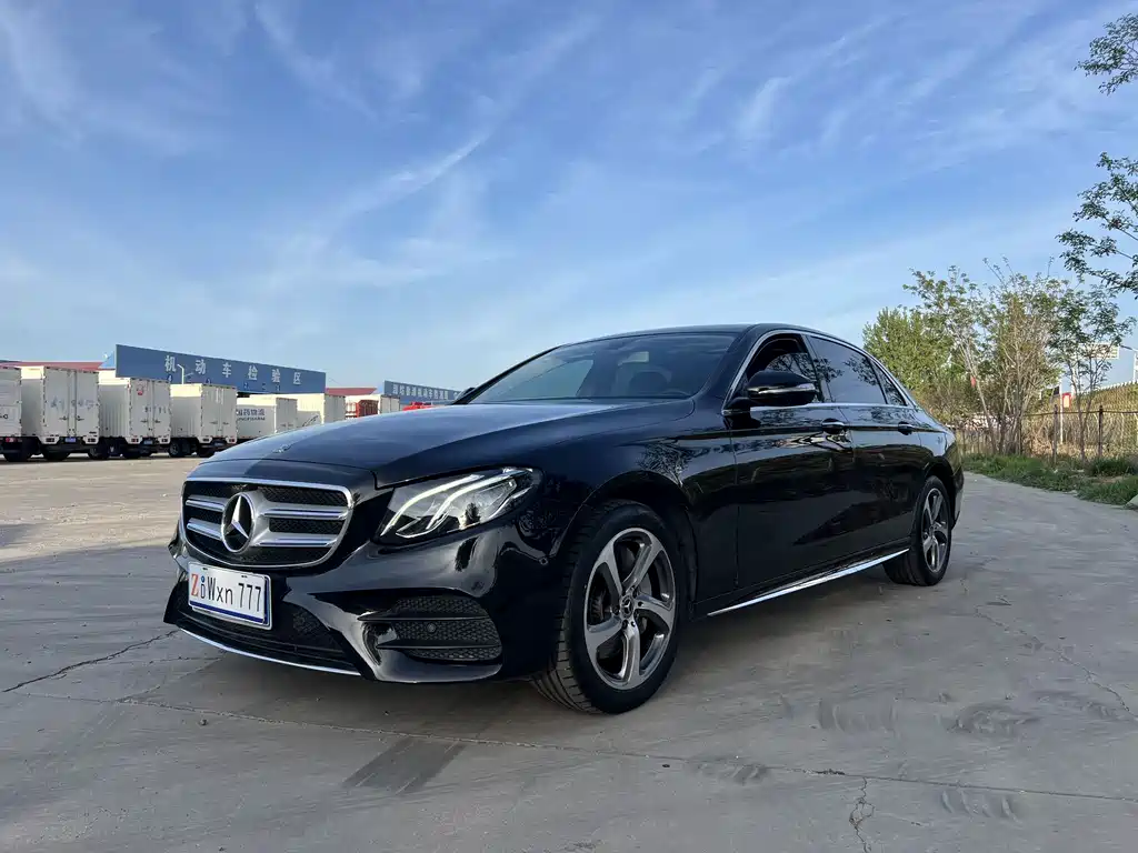 Mercedes-Benz E-Class 2019 — фото 1