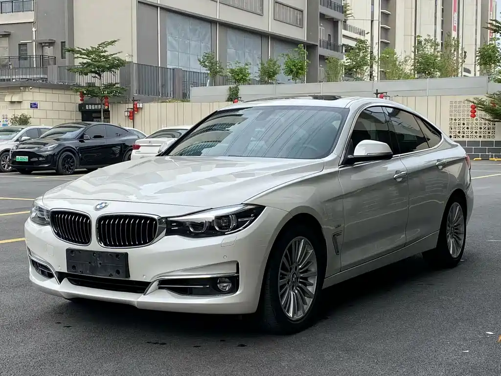 BMW 3 Series GT 2017 — фото 2
