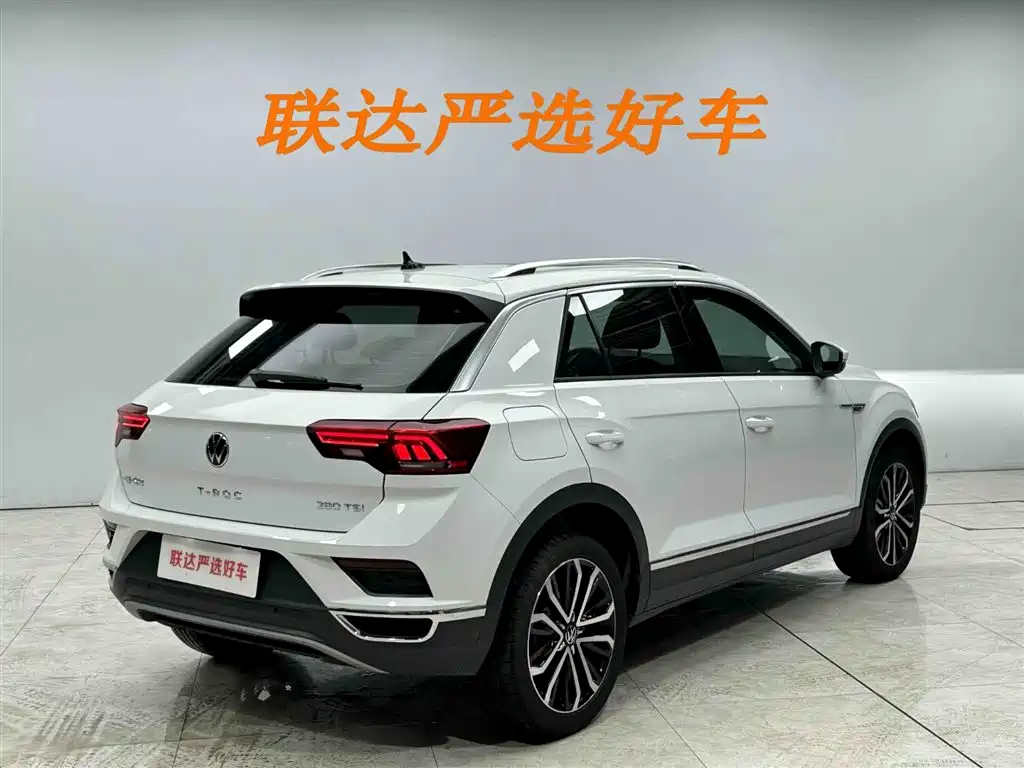 Volkswagen T-Roc 2023 — фото 25