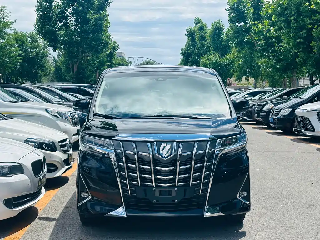 Toyota Alphard 2020