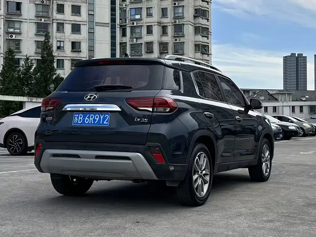 Hyundai ix35 2018 — фото 8