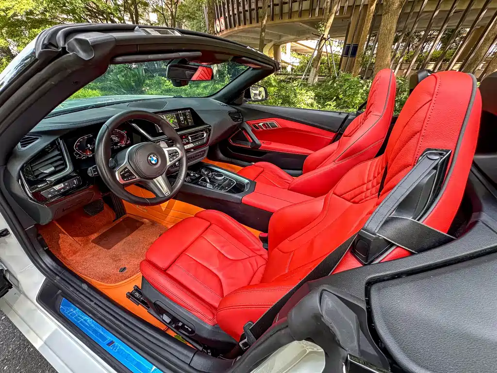 BMW Z4 2023 — фото 9