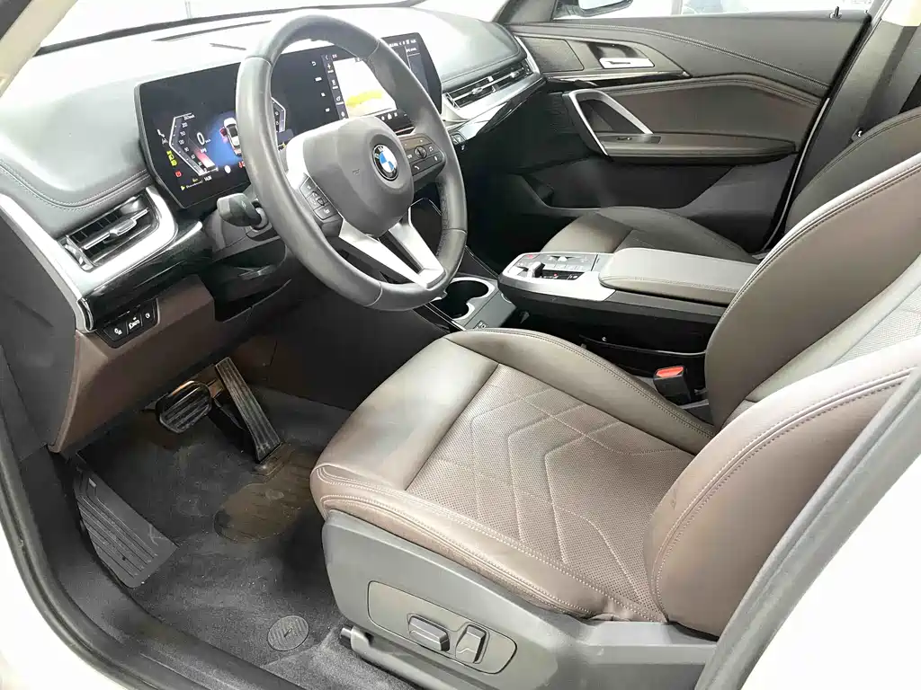 BMW X1 2024 — фото 6