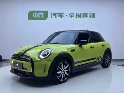 MINI MINI 2023