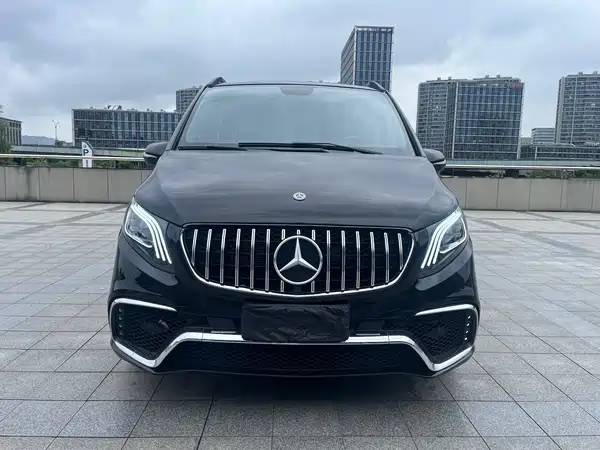 Mercedes-Benz Vito 2023