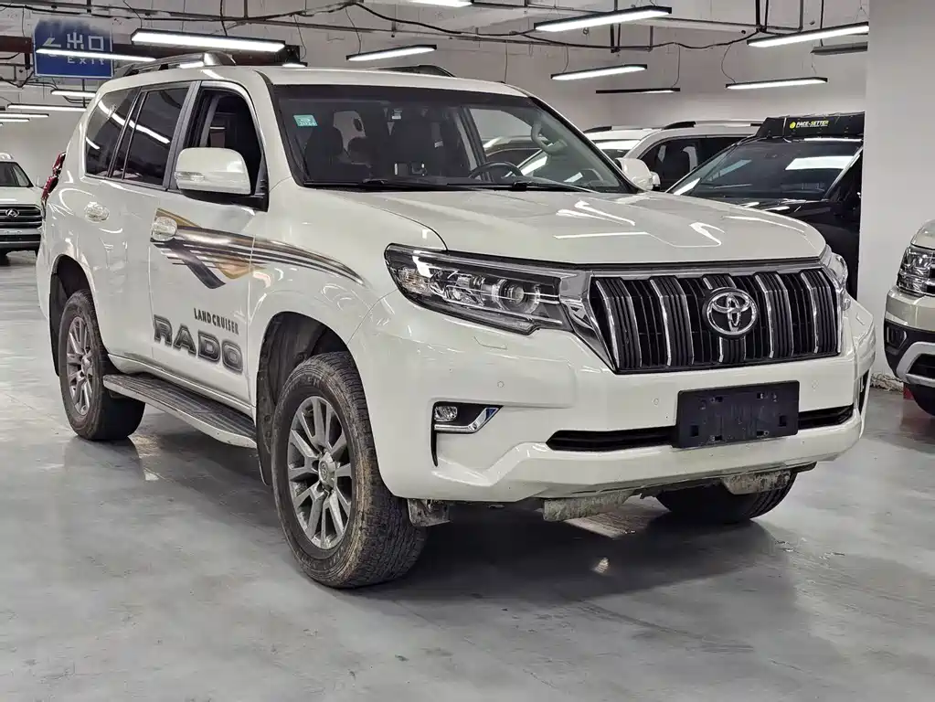 Toyota Prado 2018 — фото 3