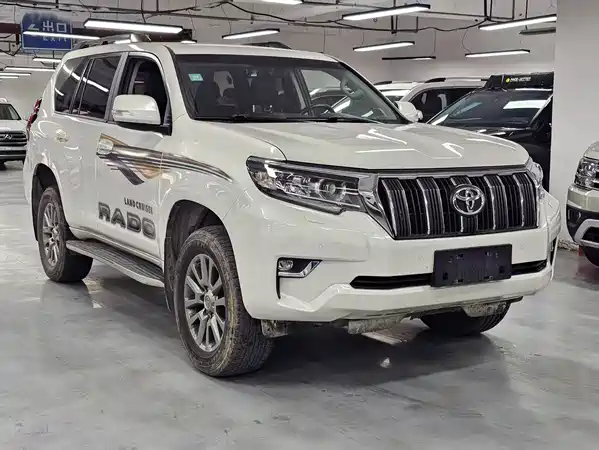 Toyota Prado 2018