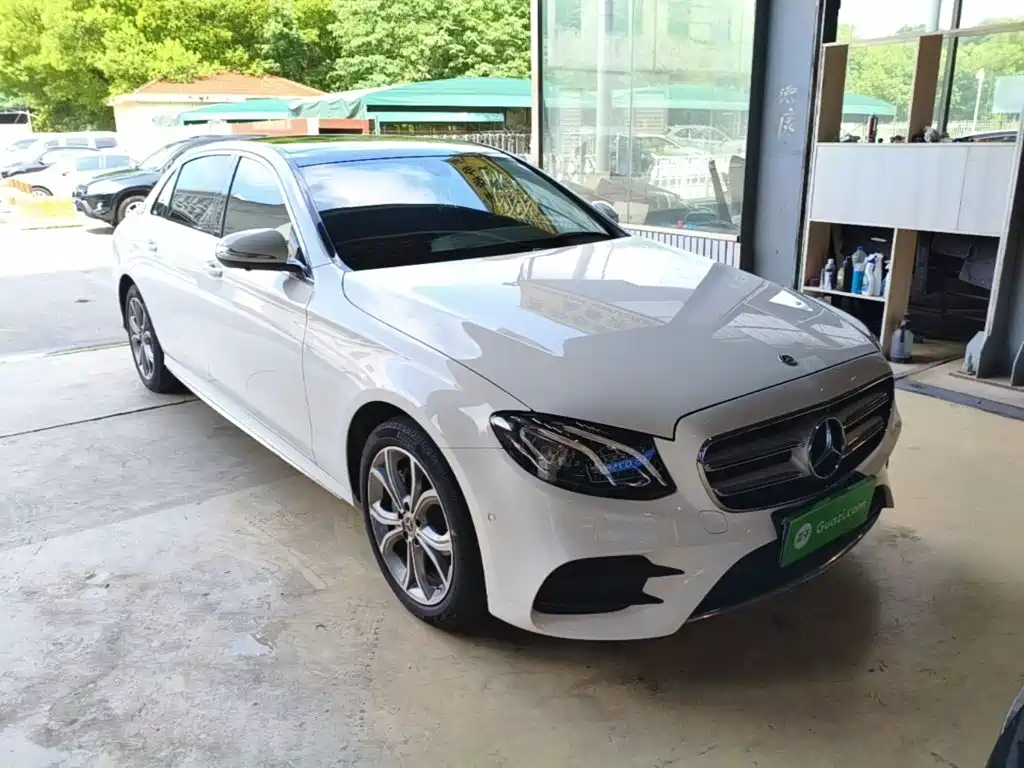 Mercedes-Benz E-Class 2020 — фото 4