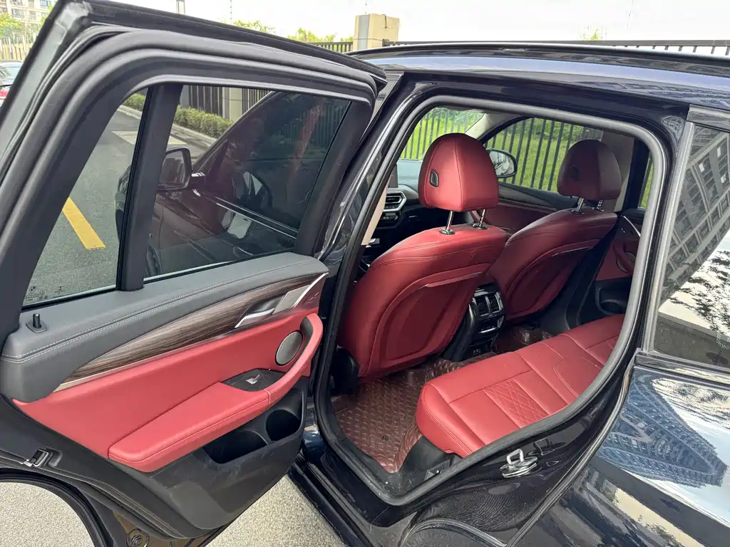 BMW X3 2022 — фото 12