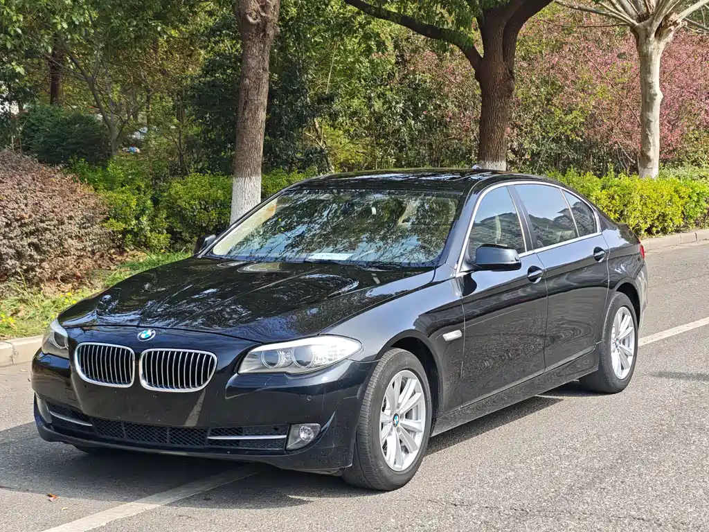 BMW 5 Series 2012