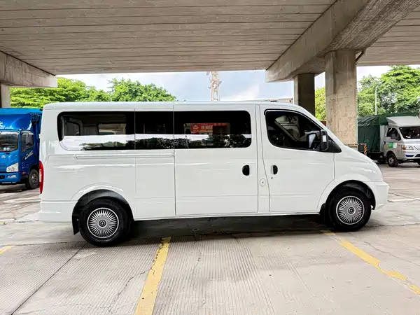 Maxus V80 2023