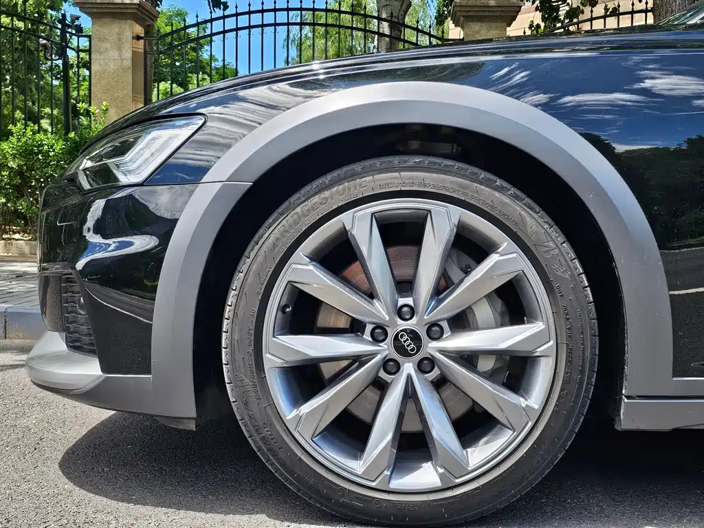 Audi A6 2024 — фото 14