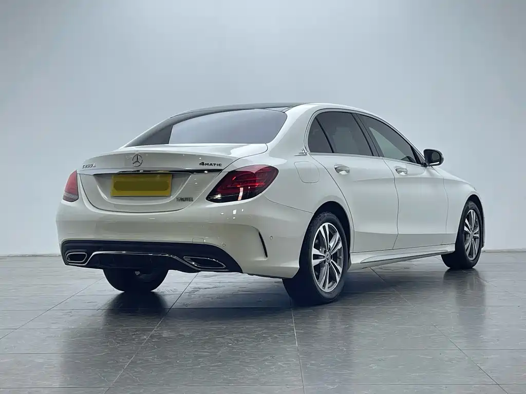 Mercedes-Benz C-Class 2020