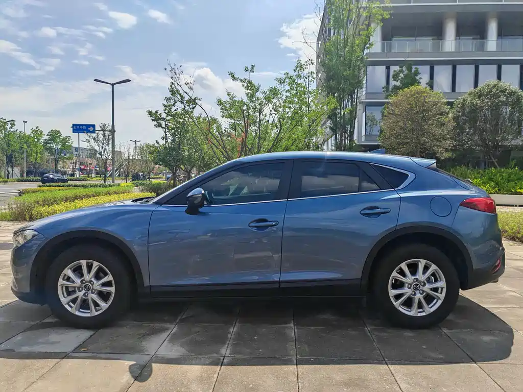 Mazda CX-4 2016