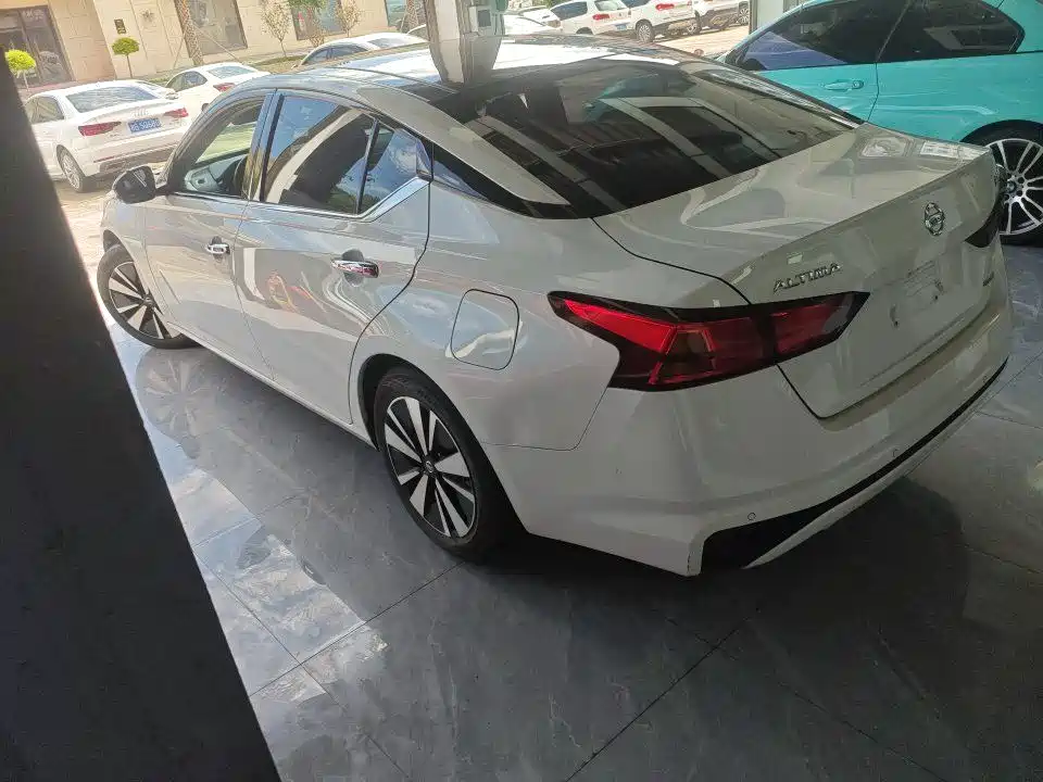 Nissan Teana 2021