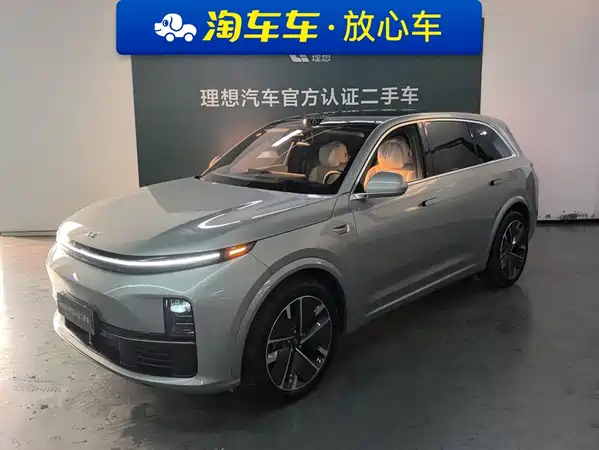 Li Auto L7 2025