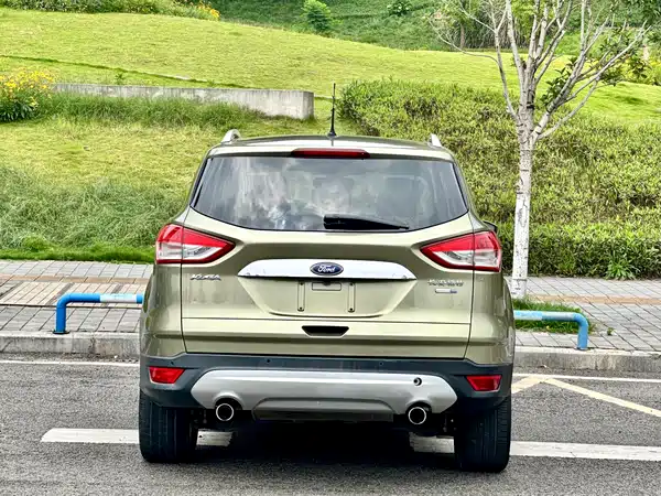 Ford Kuga 2013