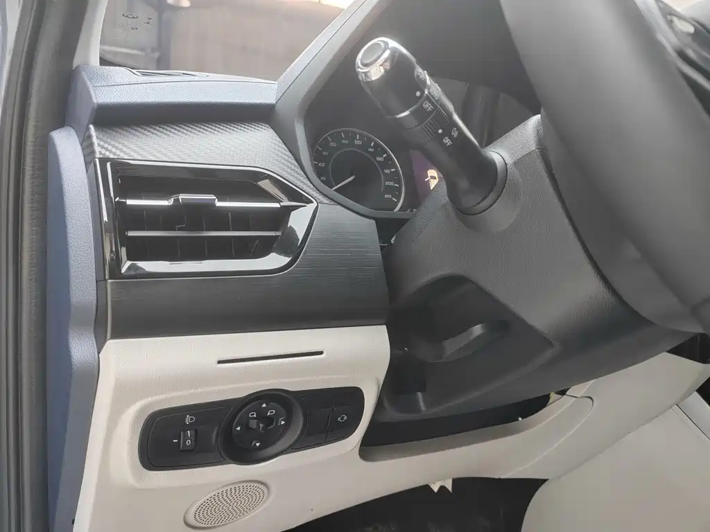 Chery Tiggo 3x 2023 — фото 10