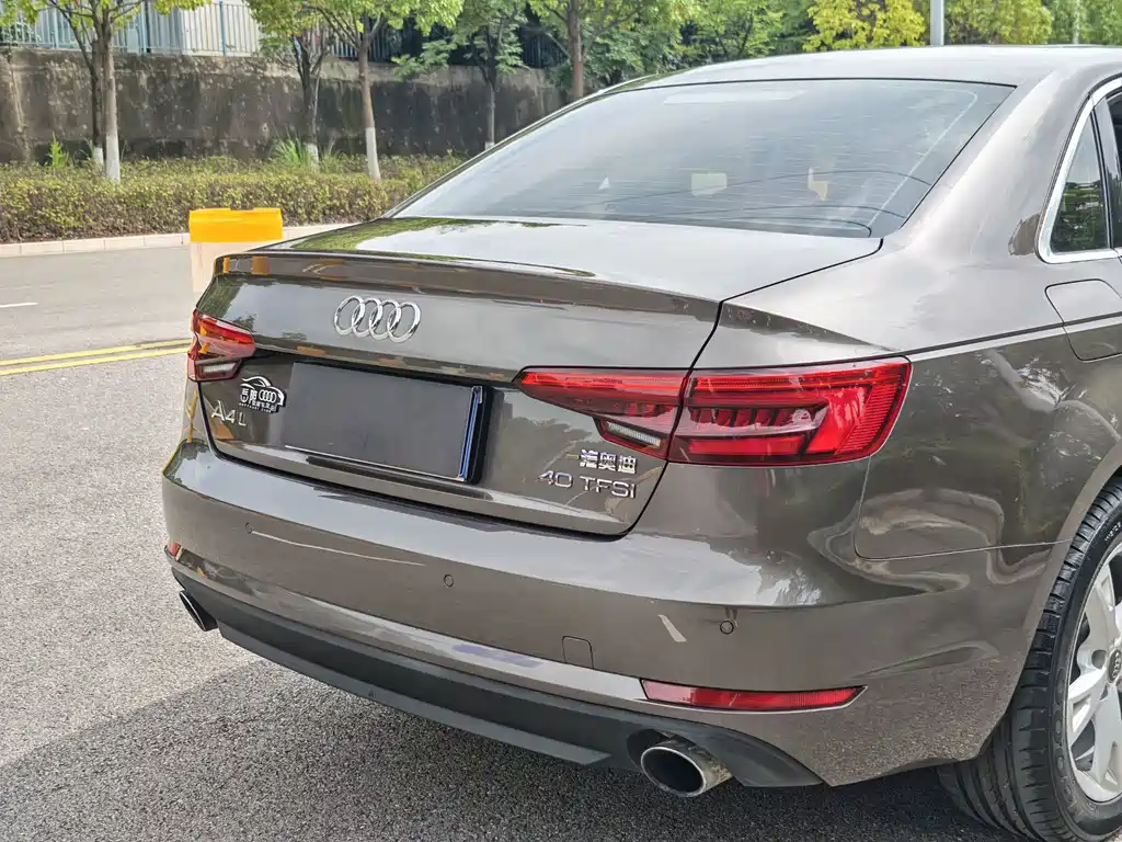 Audi A4L 2016 — фото 17