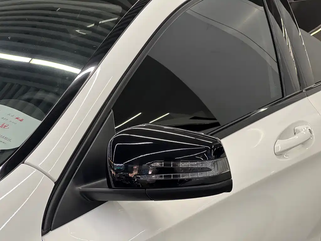Mercedes-Benz GLA 2018 — фото 34
