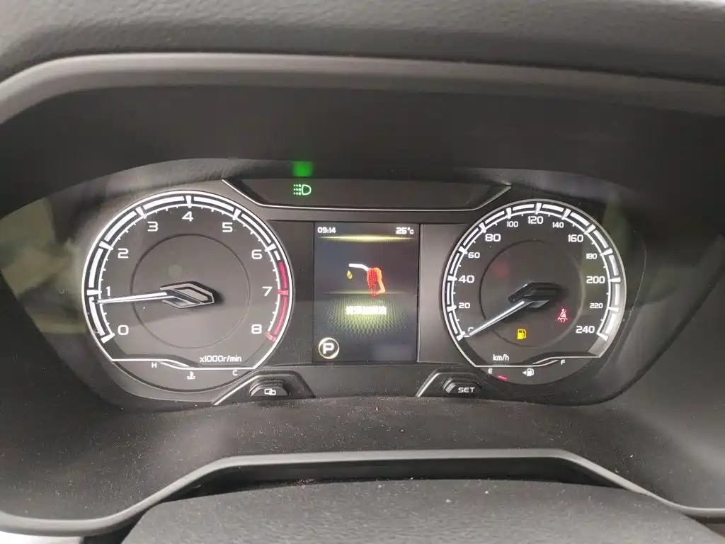Geely Vision X6 2022