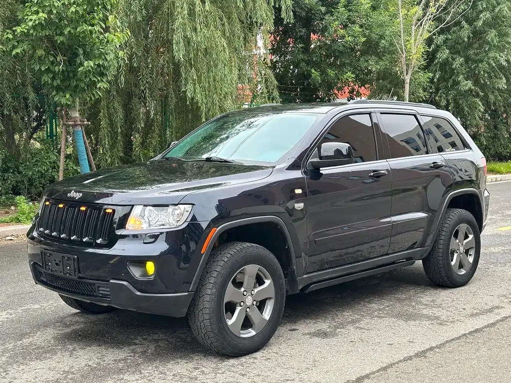 Jeep Grand Cherokee 2012