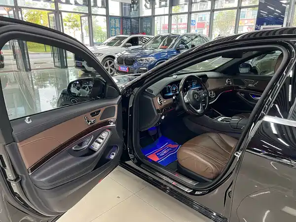 Mercedes-Benz S-Class 2019