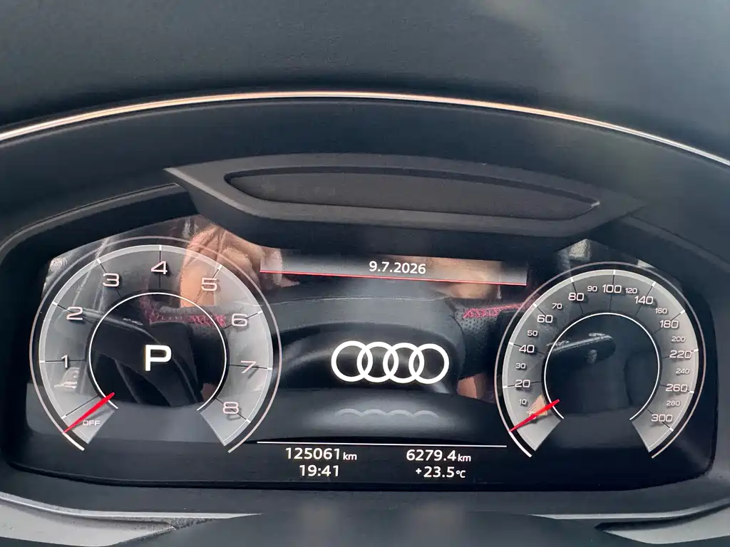Audi A6 2021 — фото 16