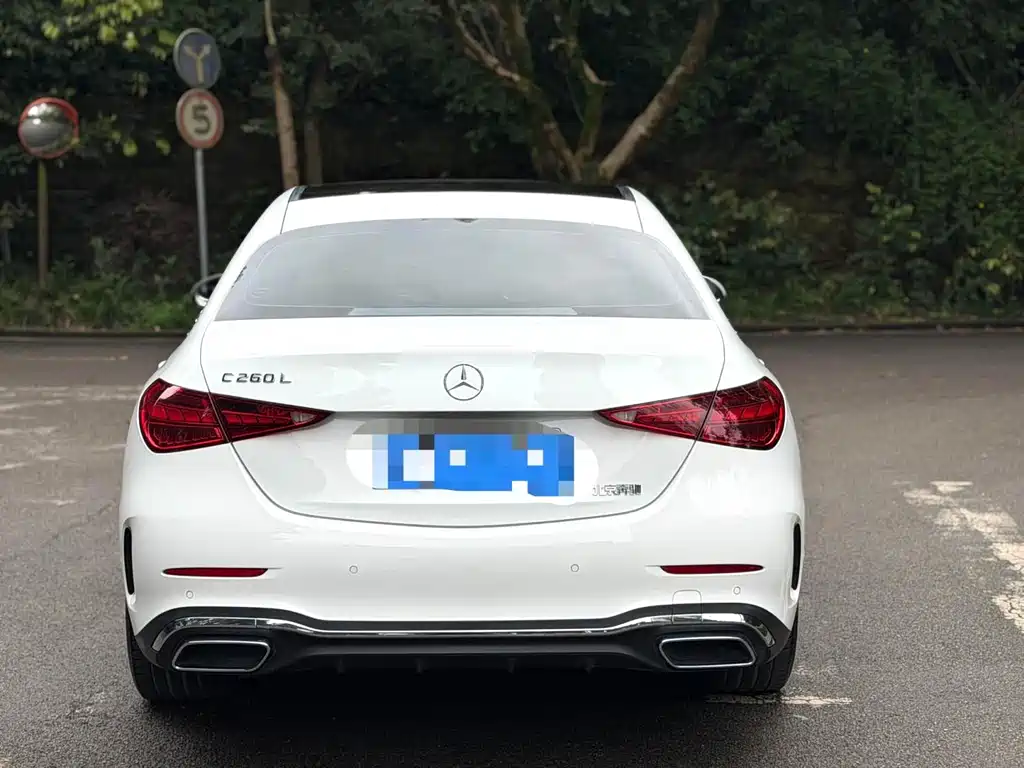 Mercedes-Benz C-Class 2023 — фото 5