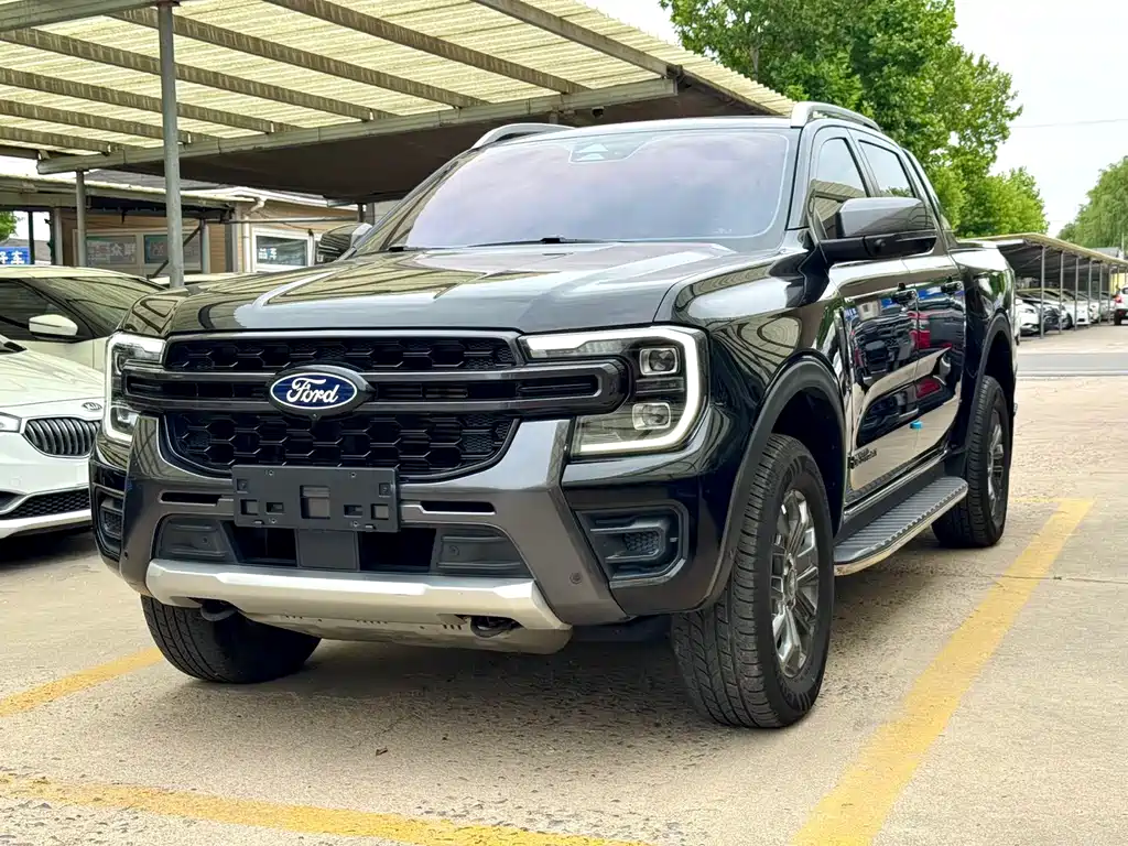 Ford Ranger 2024 — фото 1