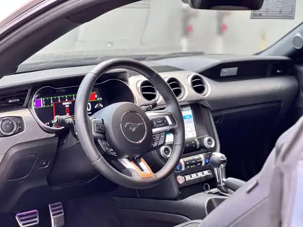 Ford Mustang 2020