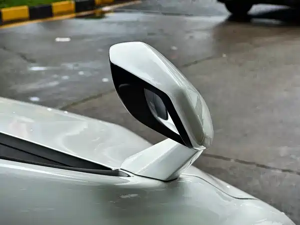Toyota Wilfa 2023