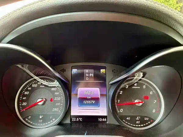 Mercedes-Benz GLC 2016