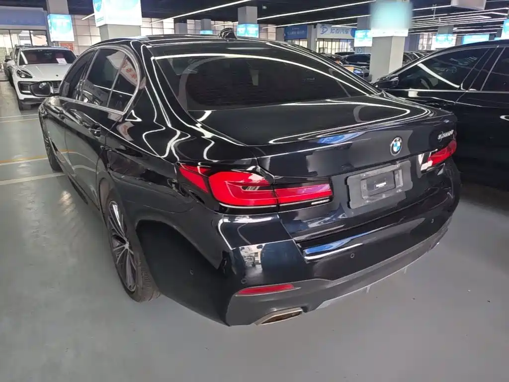 BMW 5 Series 2022