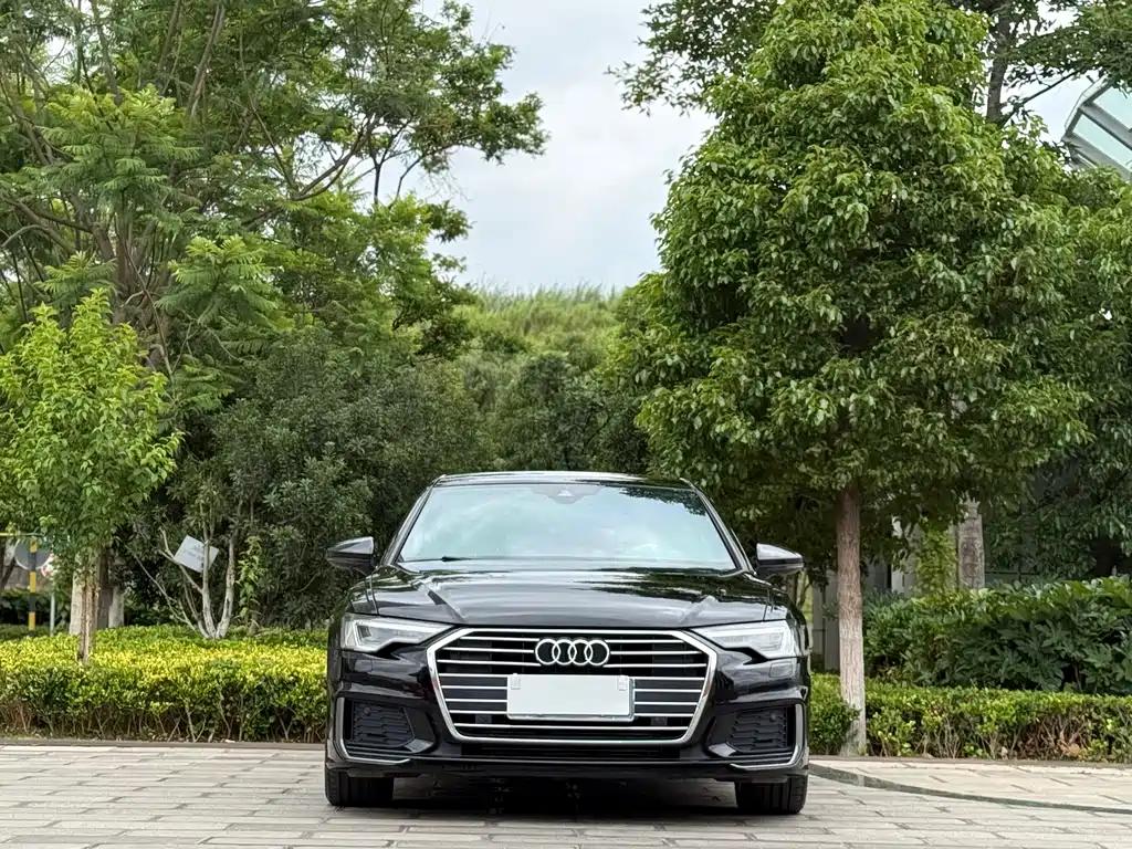 Audi A6L 2021