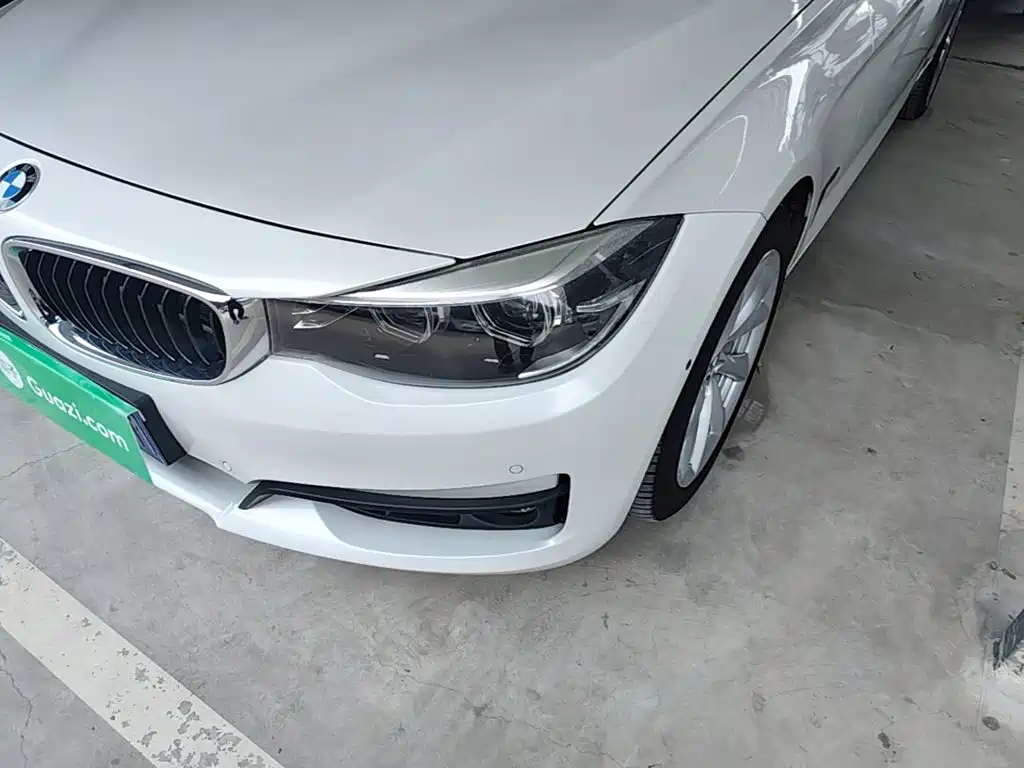 BMW 3 Series GT 2018 — фото 24
